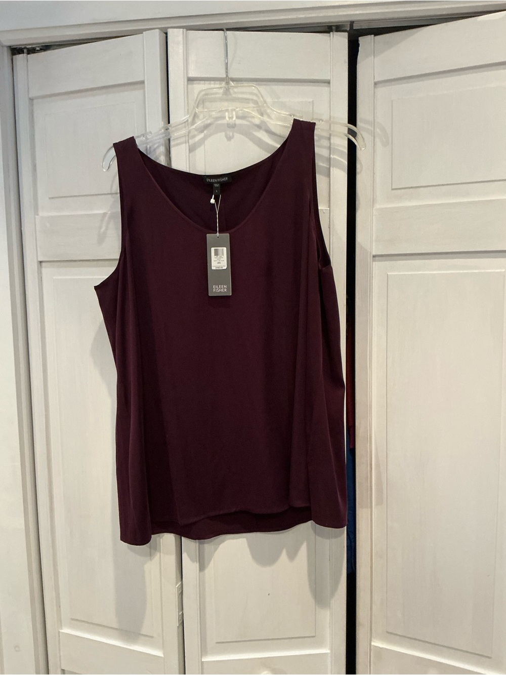 Eileen Fisher NWT Silk Plum Sleeveless Scoop Neck Tank